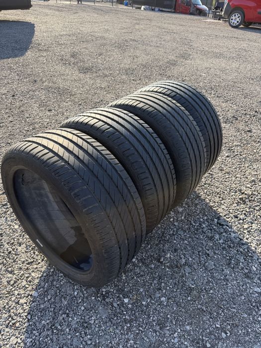 Гуми BF Goodrich 225/40/18