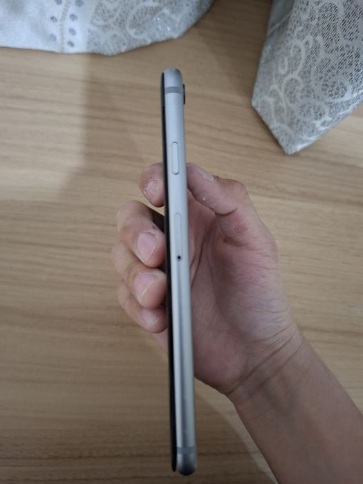 Обмениваю айфон 6