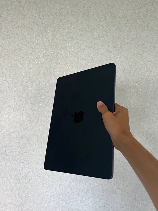 Macbook air m3 8/512
