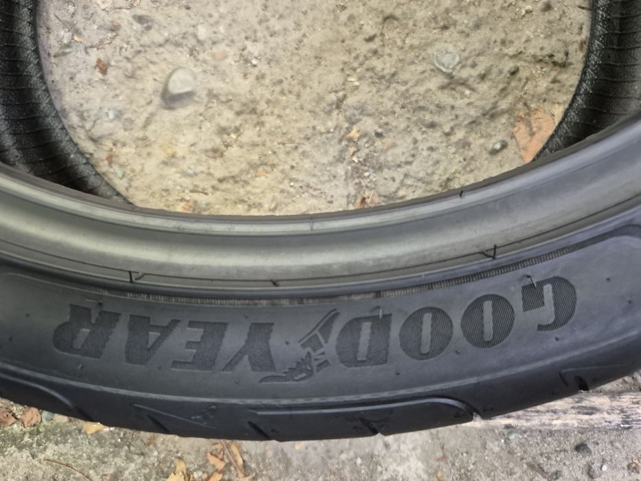 275 35 22 O BUCATA Anvelopa de vară Goodyear Eagle F1  Dot 44.21
