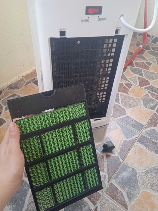 Продавам уред за охлаждане и отопление JOOCCA 3В11