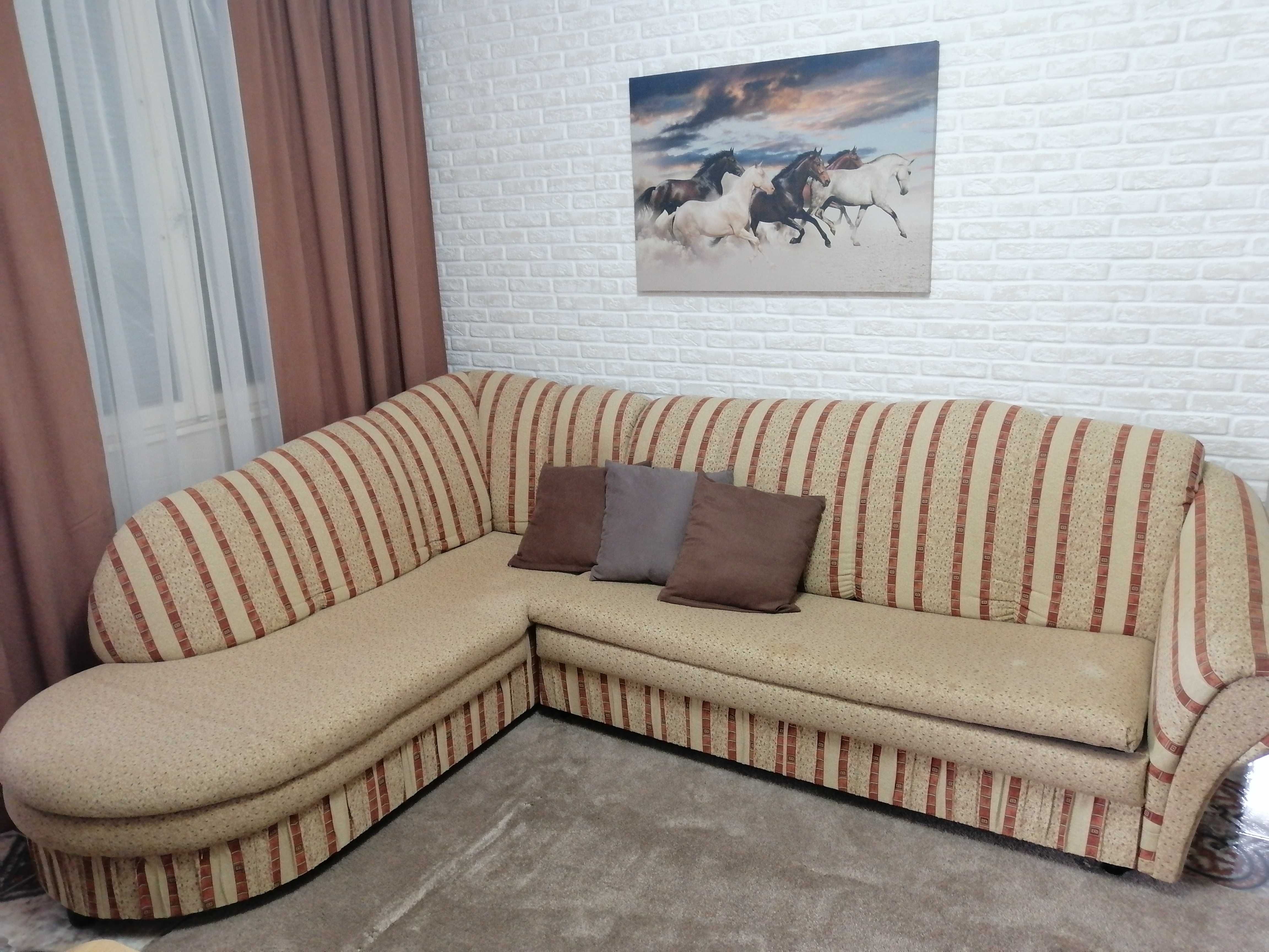 Ъглов диван 200/260 гр. Чирпан • OLX.bg