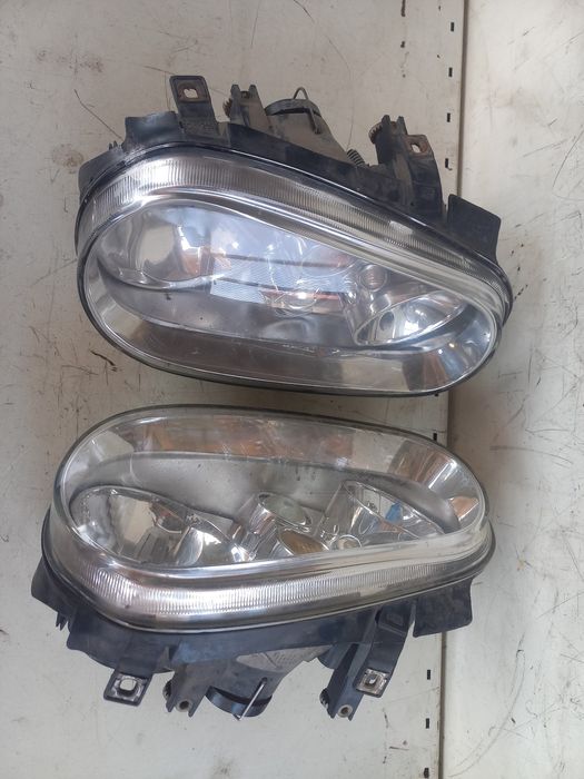 Фарове Vw Golf 4
