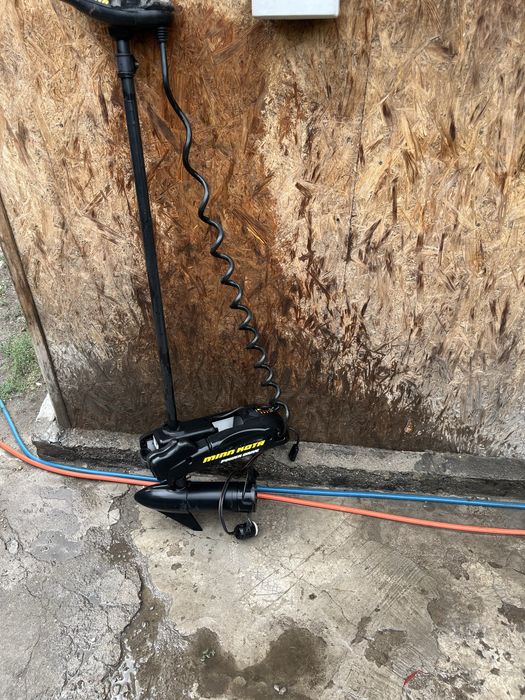 Продам электро двигатель на лодку