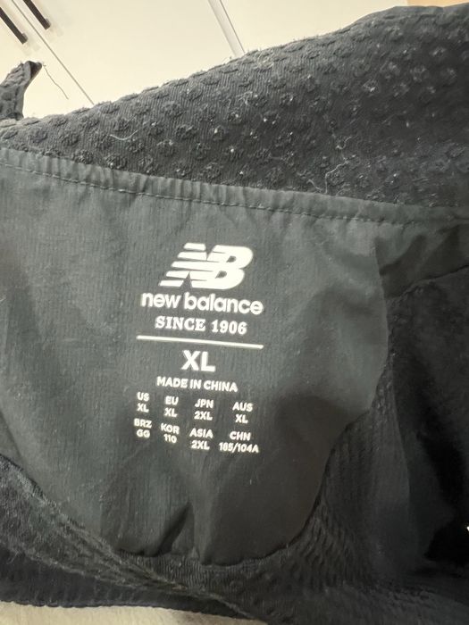 Яке New Balance Accelerate Protect Зелен/Черен