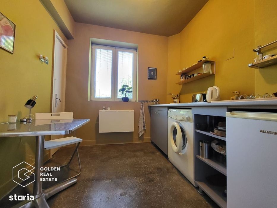 Apartament 2 camere, oras Lipova