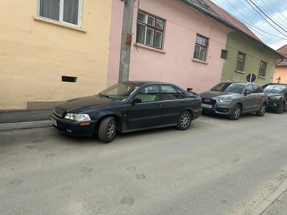 Vând Volvo s 40 2001