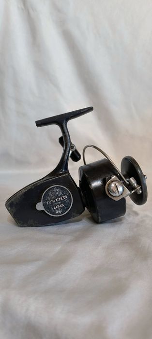 Стара много рядка колекционерска макара Ryobi 166