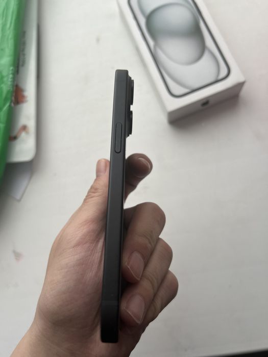 Продам или обмемняю Айфон 15