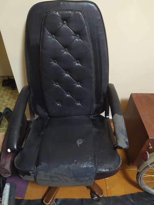 Продается кресло