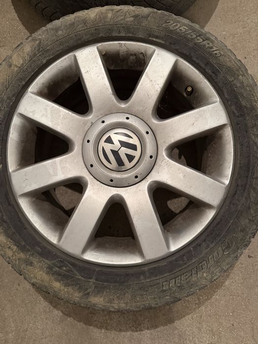 VW Magny Cours алуминиеви джанти 6,5Jx16H2 ET50