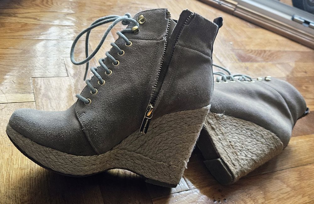 Ghete Michael Kors din piele