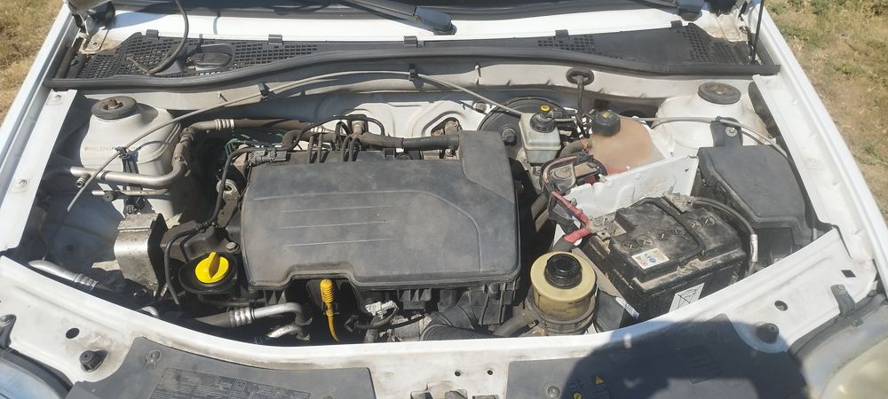 Dacia Logan 1.2 benzina an 2011