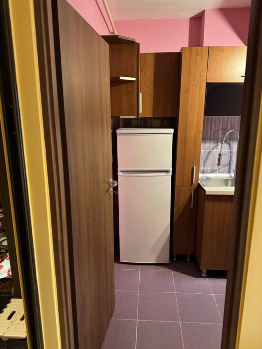 Propietar vand garsoniera