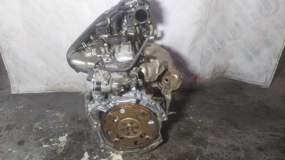 Двигатель HR15 HR16 Nissan Juke 8 форсунок