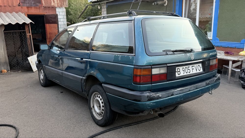 Volkswagen Passat B3 1991 г. В