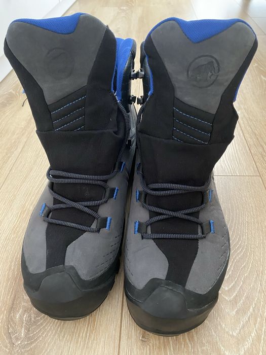 Ghete Mammut stare impecabila