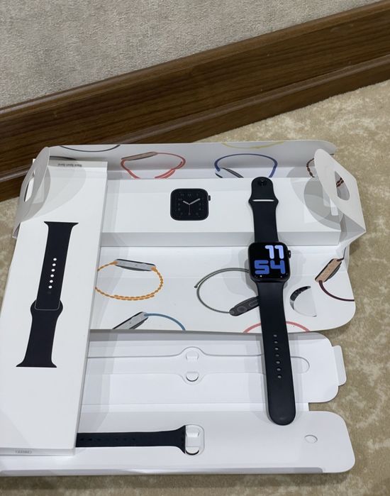 Apple watch se 44mm
77% yomks 
32gb
holati ideal 
karobka dakument fu