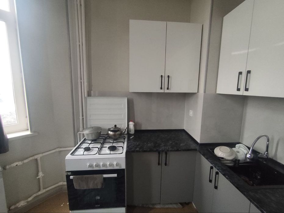 Дархон, Хамид олимжон метро, акай ситй ёнида. 41 м2 Уй сотмлади