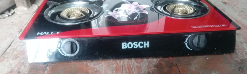Продаётся газ плита BOSCH