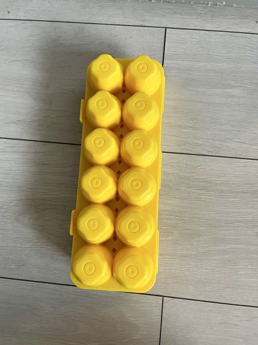 Little Tikes-сортер 12 бр яйца