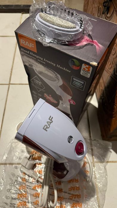 Продам ручной отпариватель новый