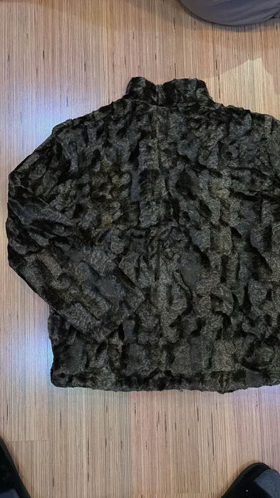 Нов модел мъжко късо палто