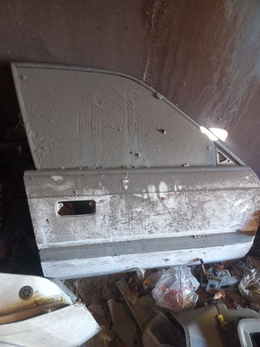 Продам запчасти от мазды 626