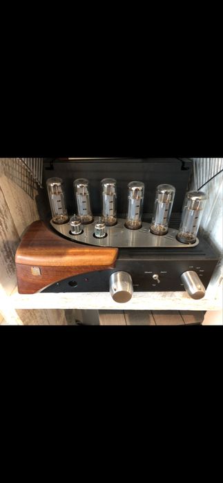 Лампов усилвател Unison Research S6