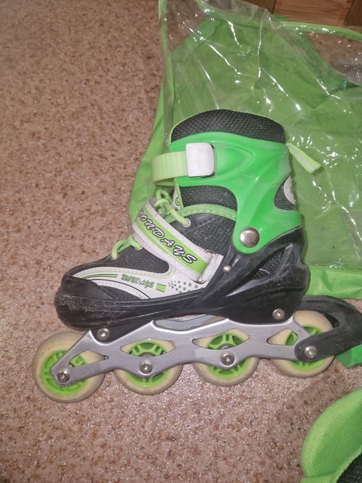 Продам роликовые коньки размер 35-38