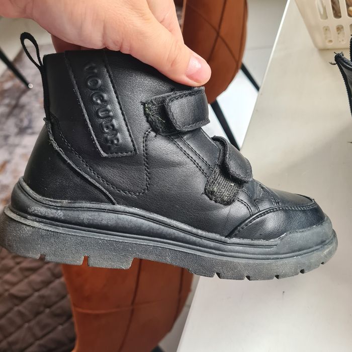 Продам обувь демисезонку для мальчика