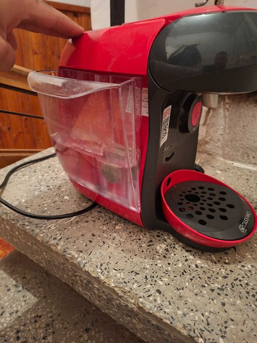 Продавам Кафе машина с капсули