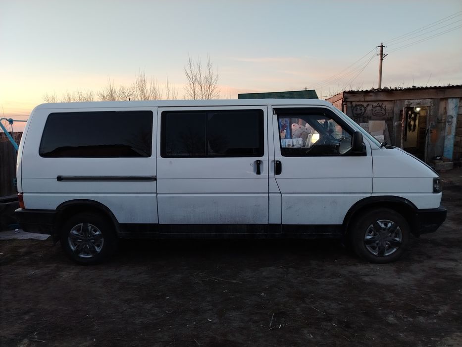 Продам Фольцваген т-4 на полном ходу