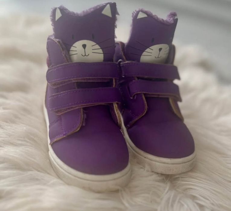 Pantofi sport mărimea 24 căptușiți