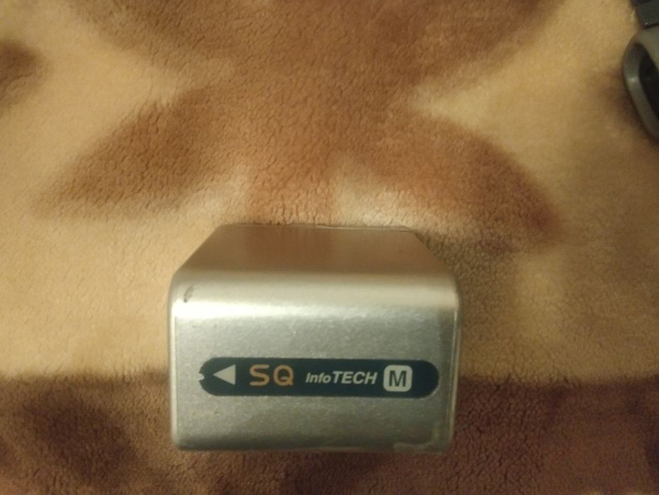 Sony DCR-TRV33E sotiladi