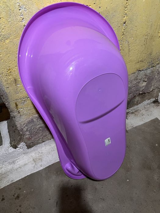 Vand cadita pentru copii