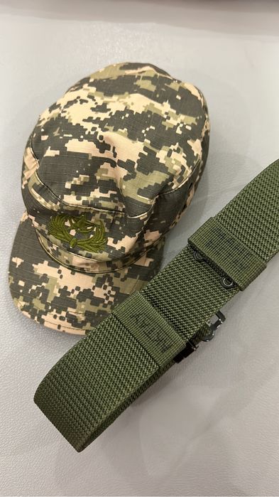 Кепка и ремень