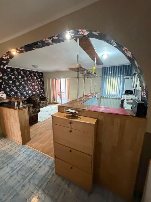 Apartament 2 camere + 2 balcoane + dressing , Strada Traian