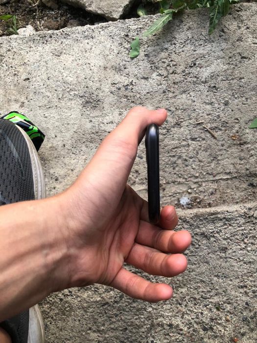 Продам айфон 11 в хорошем состоянии