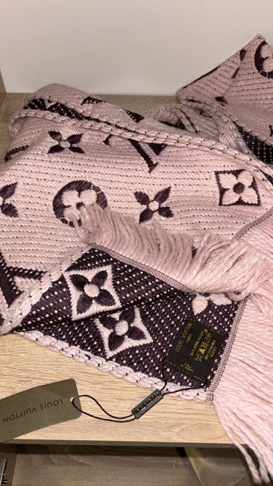 Fular eșarfă Louis Vuitton 100% lâna