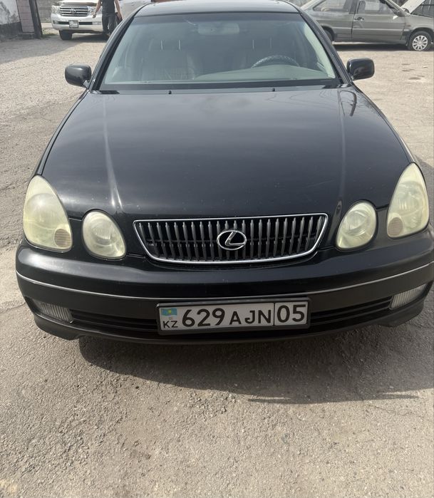 Продам машину Лексус gs300