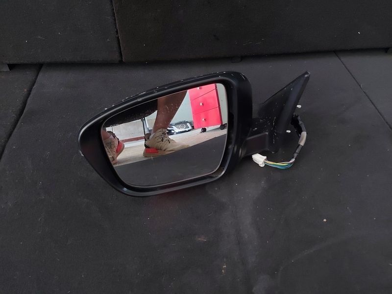 Странични огледала Nissan X-Trail 2018г.