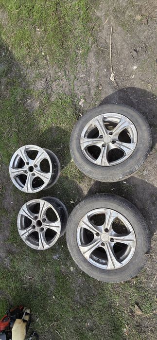 Диски audi b4, 4х дырые Разболтовка: 4x108 (4 отверстия, 108 мм)