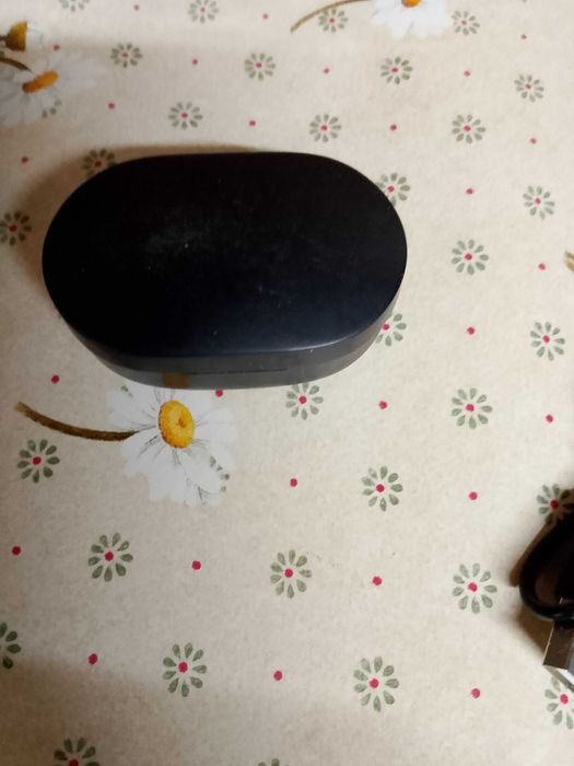 Продавам безжични слушалки!