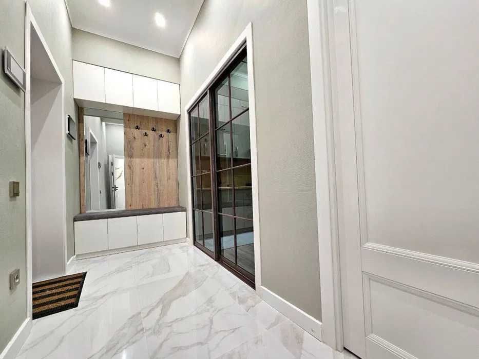 Сдается квартира на Алмазарском р-не Беруний