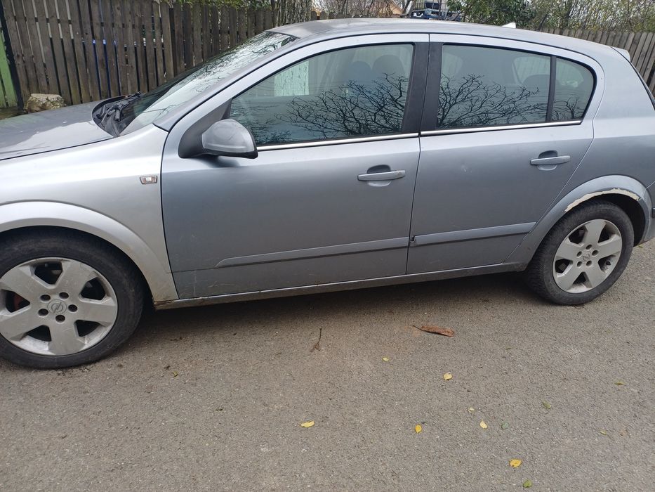 Se vinde opel astra h