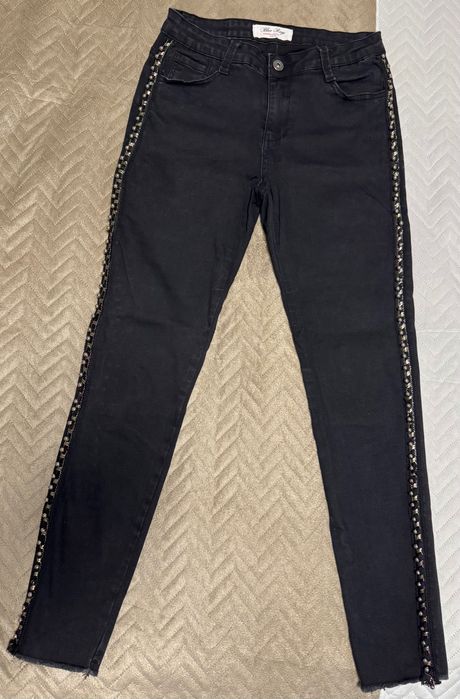 Дамски дънки - различни модели х15 лв.