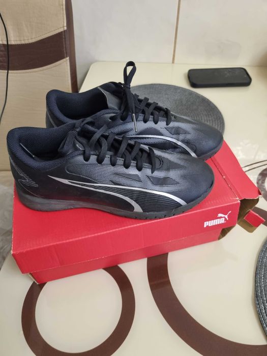 Adidasi Puma baieti pentru teren sintetic