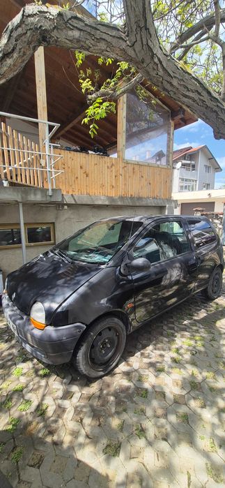 Кола Renault Twingo