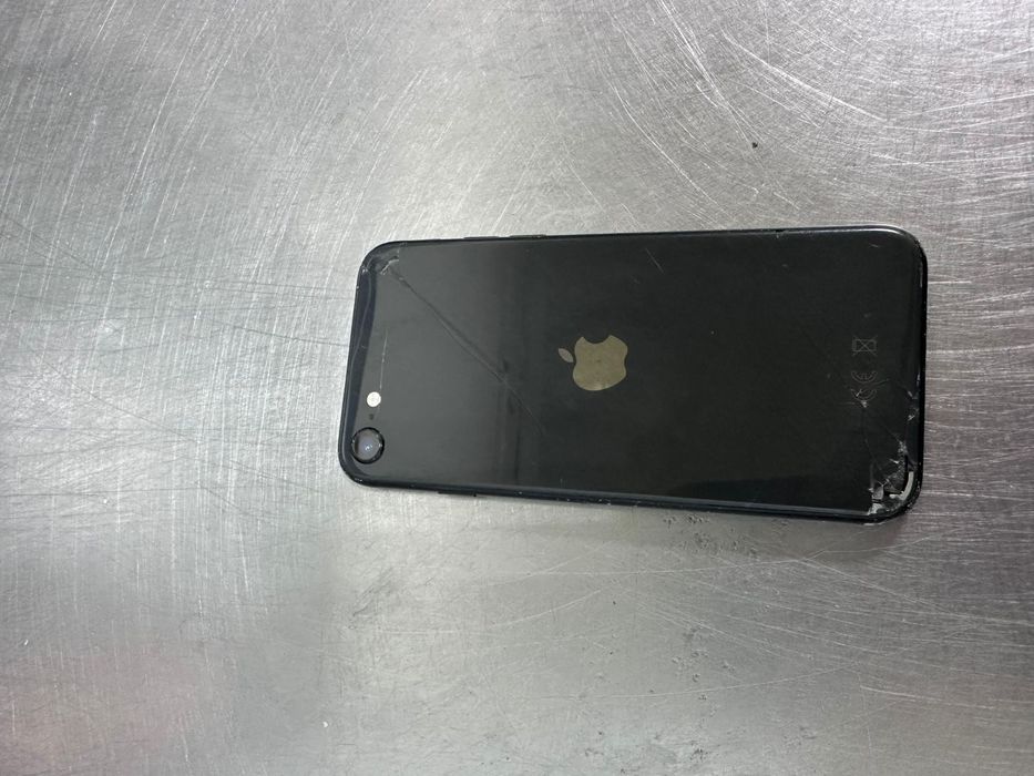 Iphone se 64гб айфон се 64гб